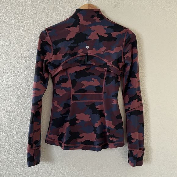 Lululemon Define Jacket *Luon Size 6 - Picture 5 of 10